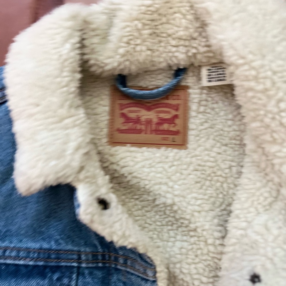 Levi Jacket - Picture 2 of 2